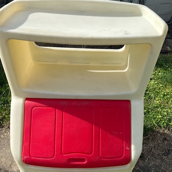 Step 2 toy box - Picture 2 of 12